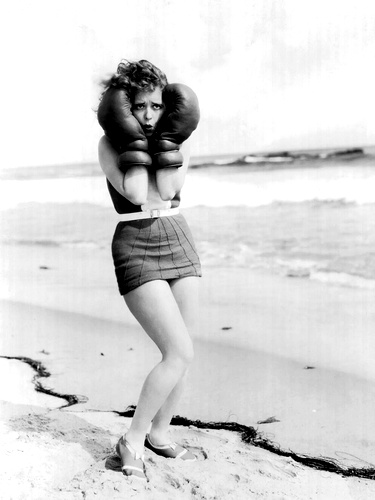 Clara_Bow_Boxing