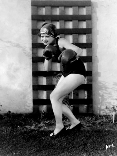 Clara_Bow_Boxing