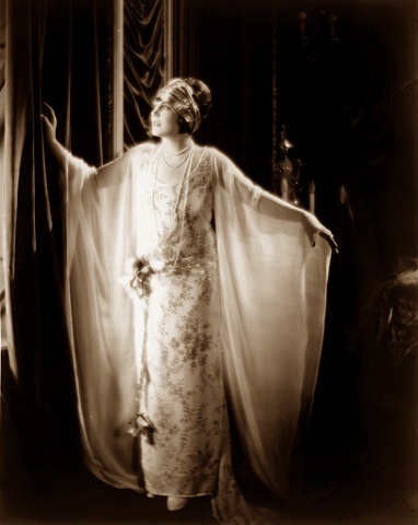 Edna_Purviance-5
