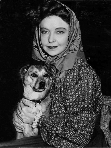 Lillian_Gish_Dog-6