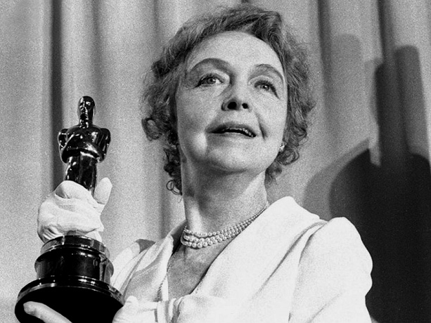 Lillian_Gish_Oscar-2