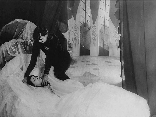 Caligari-21