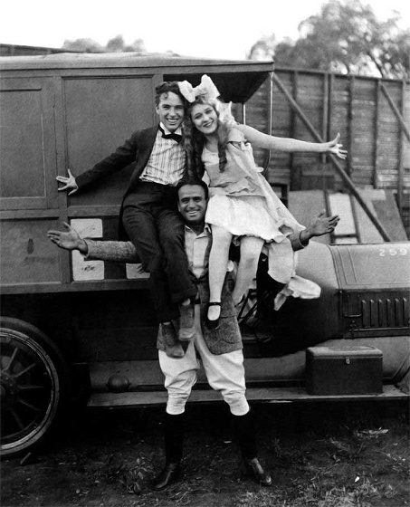 Douglas_Fairbanks-3